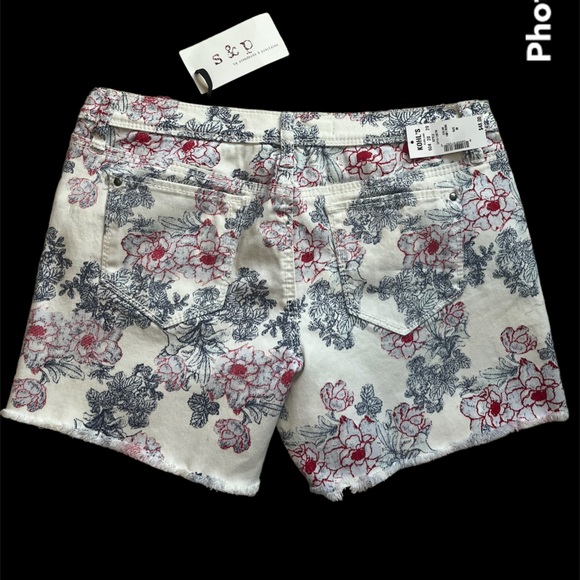 Standards & Practices cotton blend shorts - Picture 2 of 13